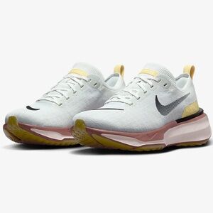 Nike Invincible 3 Women’s Road Running Shoe size 8